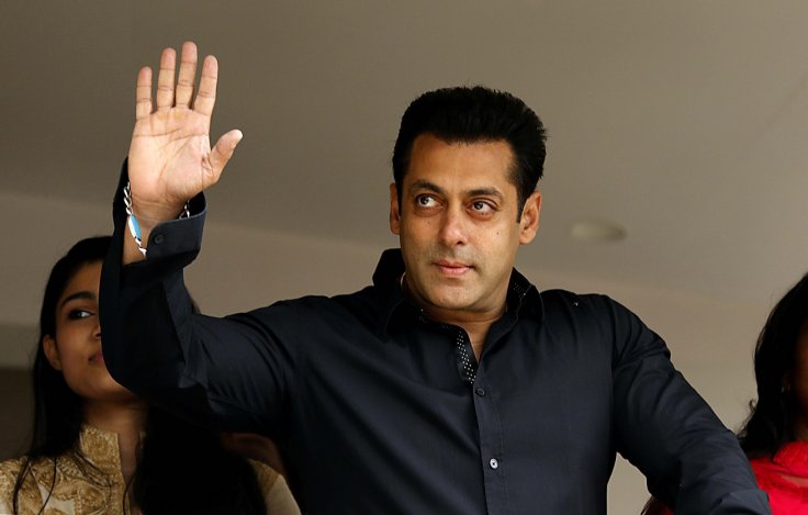 SC issues notice to Salman Khan in 2002 hit-and-run case
