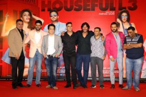 Abhishek Bachchan Perfectly Nails A Reporter At Housefull 3 Success Meet (1)